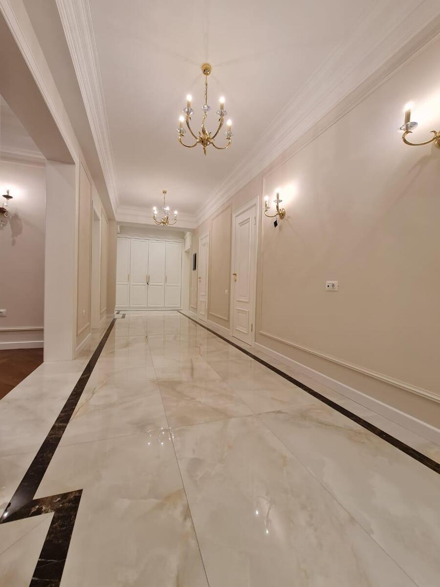 Satılır 5 otaqlı yeni tikili 235 m² — Mənzil, Bakı (12)