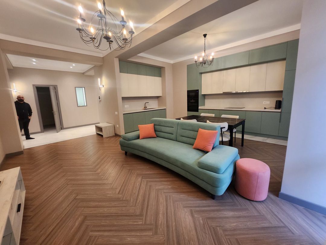 İcarəyə verilir 3 otaqlı yeni tikili 160 m² — Mənzil, Bakı