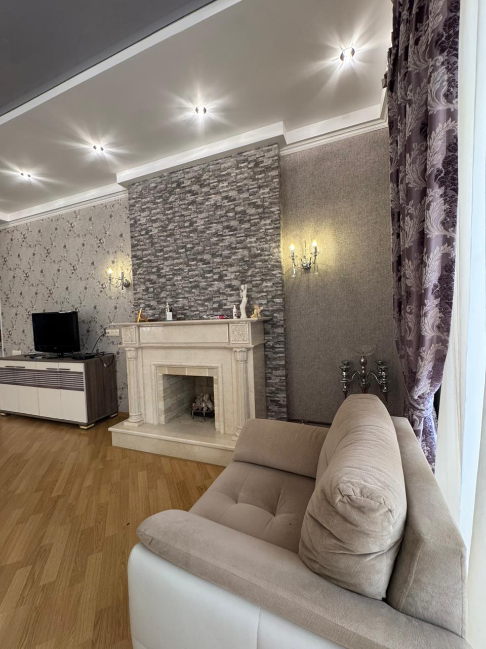 Satış: 5 otaqlı Ev / villa, 300 m², Xəzər rayonu — Ev, villa, Bakı (9)