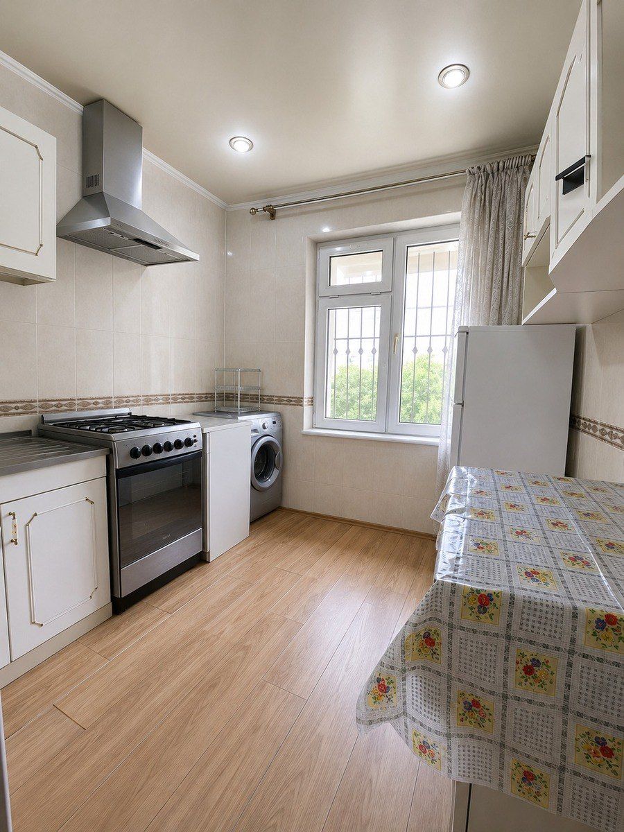Satılır 4 otaqlı köhnə tikili 110 m² — Mənzil, Bakı (5)