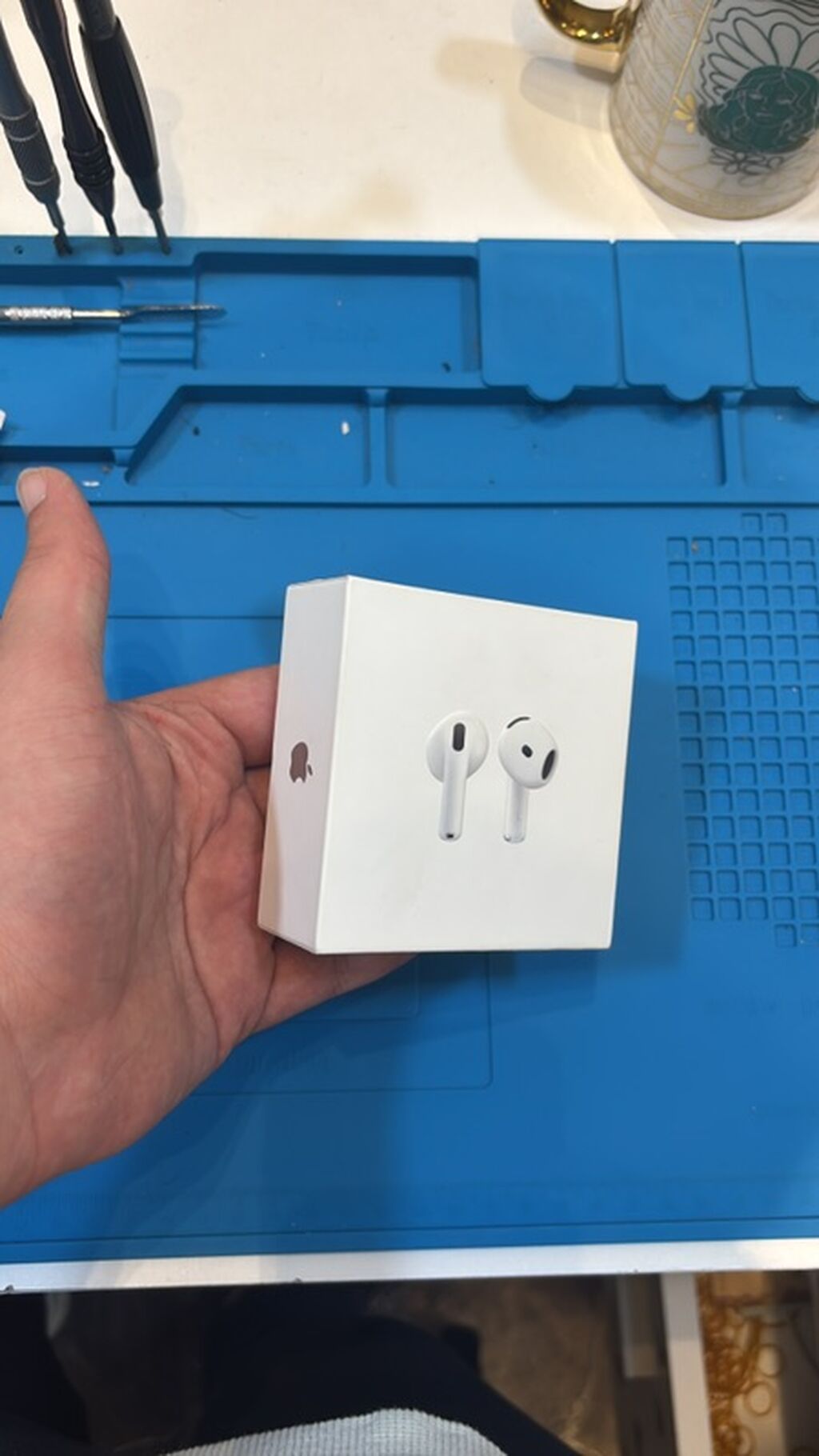 Apple AirPods (4-cü nəsil) Təzə alnıb bəyənilmədiyi üçün satılır — Qulaqcıqlar, Bakı