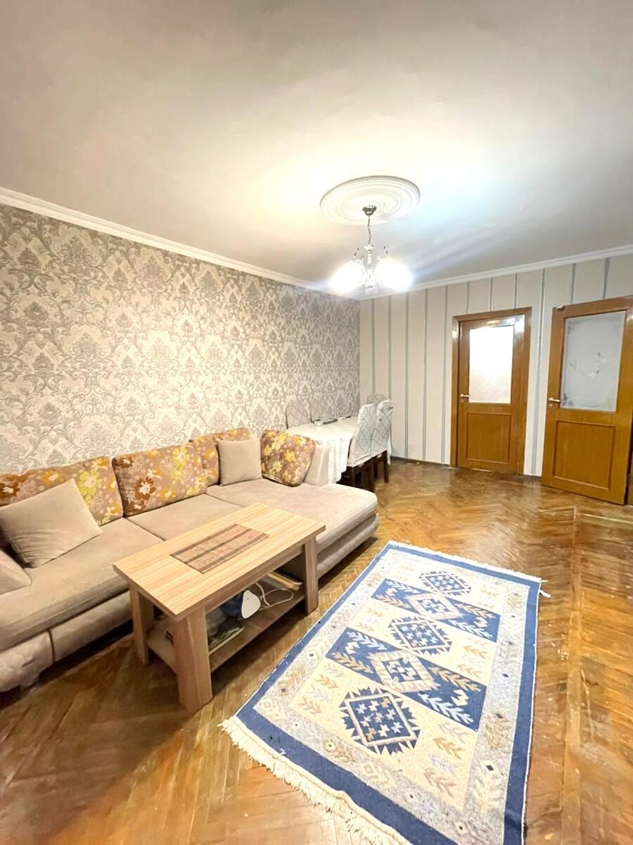 Satılır 3 otaqlı köhnə tikili 75 m² — Mənzil, Bakı (2)