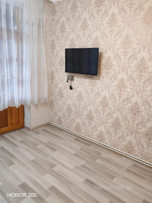Satılır 5 otaqlı Bina evi menzil (Köhnə tikili), 110 m², 13-cü mikrorayon — Mənzil, Sumqayıt (11)