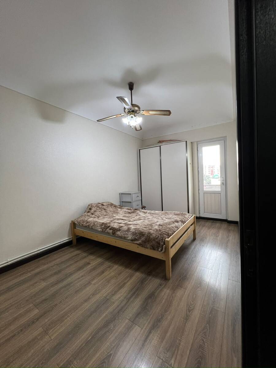 Satılır 4 otaqlı köhnə tikili 85 m² — Mənzil, Bakı (11)