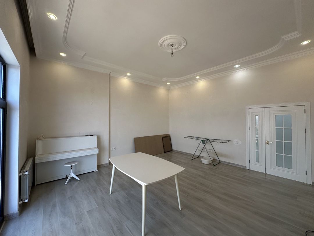 Satılır 3 otaqlı yeni tikili 140 m² — Mənzil, Bakı (5)
