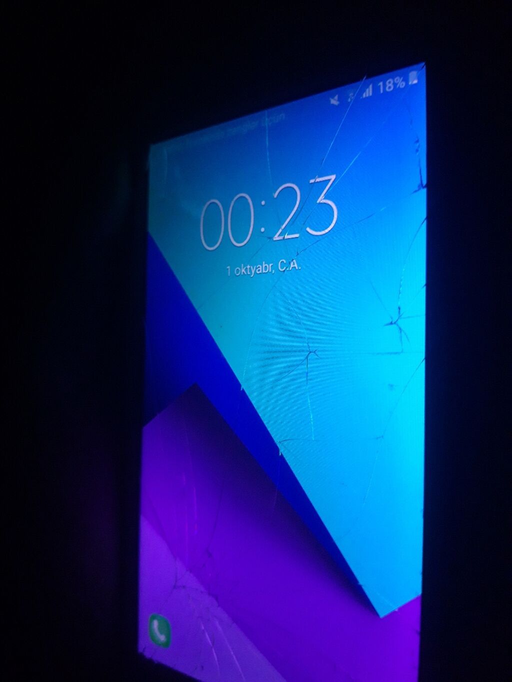 Samsung J210, 8 GB, Qırıq — Samsung, Bakı (2)