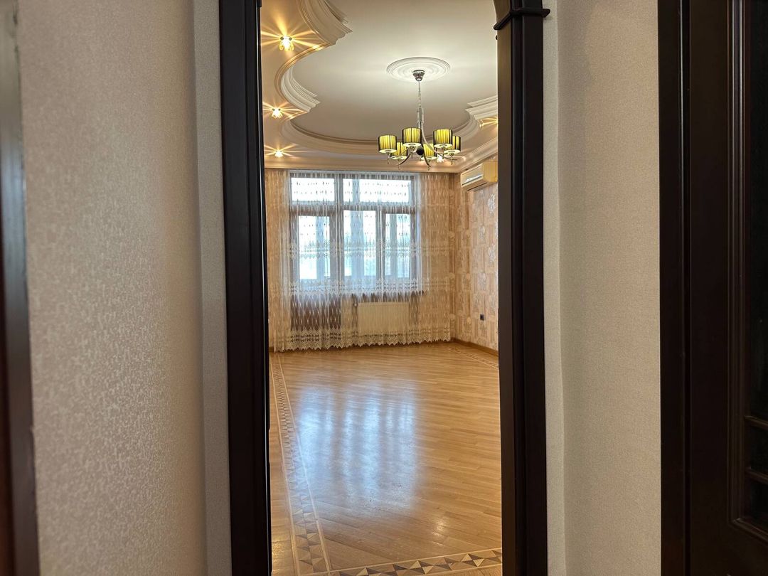Satılır 3 otaqlı yeni tikili 140 m² — Mənzil, Bakı (12)