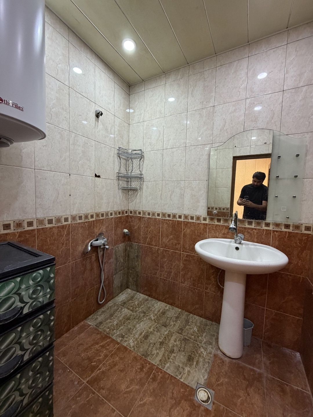 Satılır 2 otaqlı köhnə tikili 65 m² — Mənzil, Bakı (12)