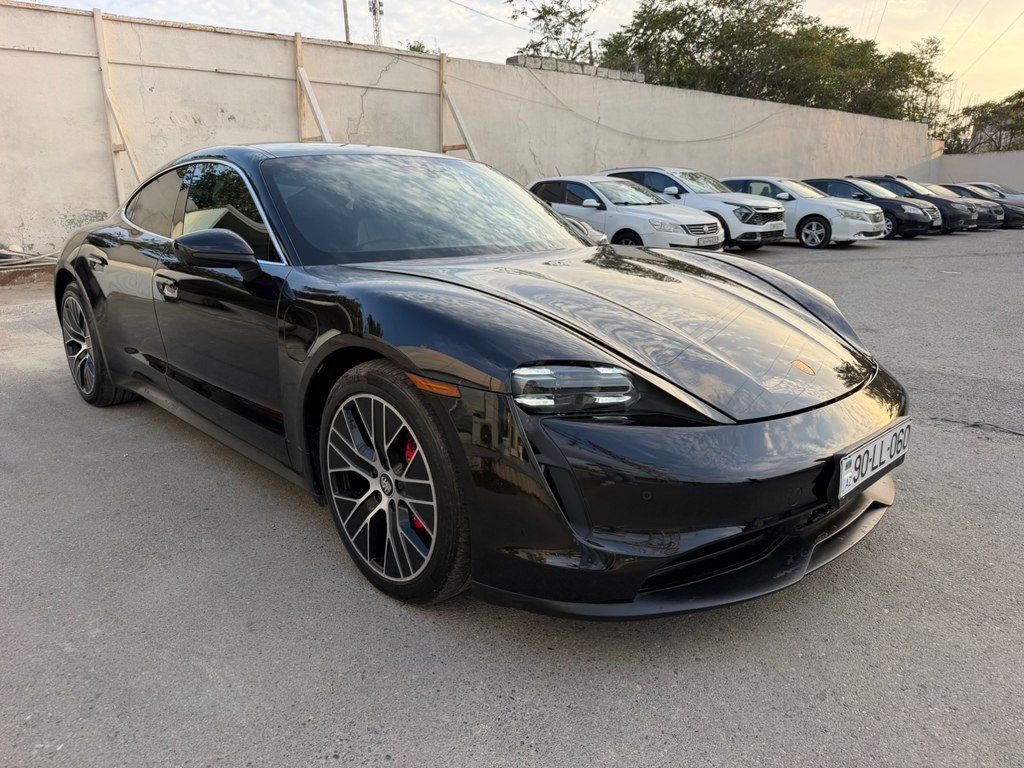 Porsche Taycan, 79.2 kWh, 2022 il, 7 000 km 90-LL-060 — Avtomobillər, Bakı (10)