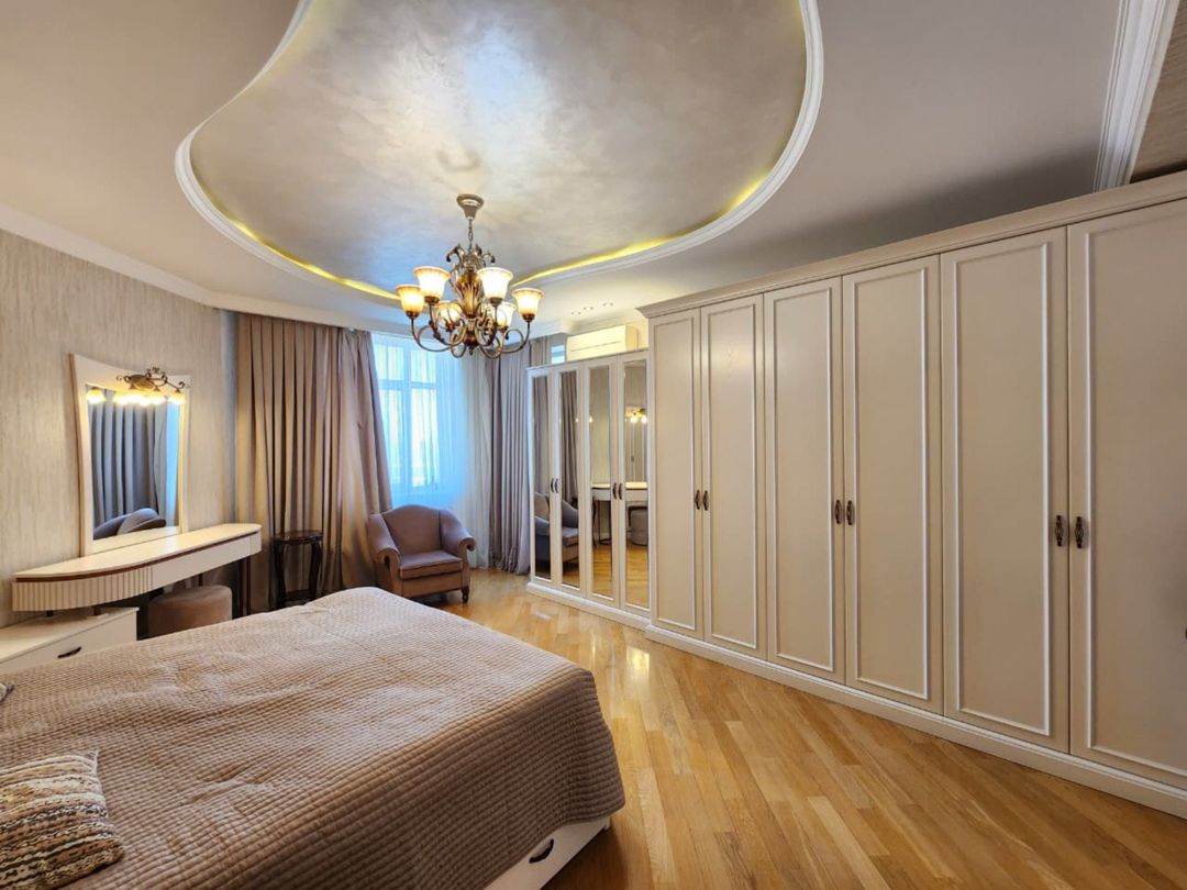 İcarəyə verilir 3 otaqlı yeni tikili 190 m² — Mənzil, Bakı (11)