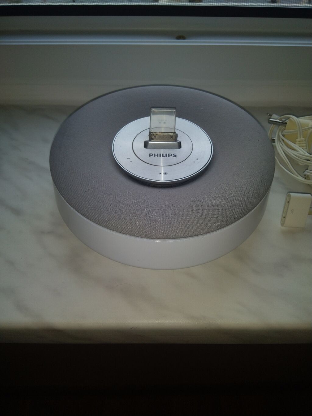Ipod ucun kalonka Philips DS1100/12 səs sistemi və dok stansiyası — Noutbuk aksesuarları, Bakı (2)