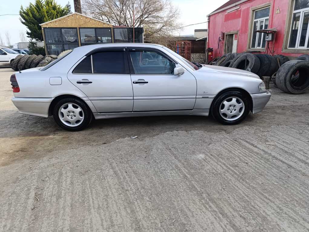 Mercedes C 240, 2.4 L, 2000 il, 302 000 km 50-DL-614 — Avtomobillər, Qazax (6)