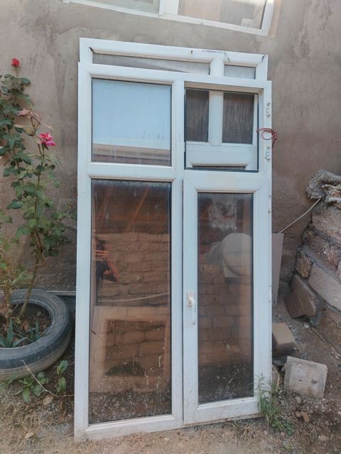 PVC qapı-pəncərə bloku, 100metr eni, 177uzunluqu, - Material: ağ — Digah