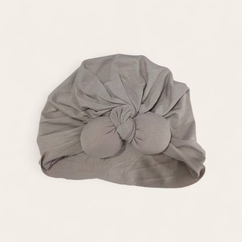 Qızlar üçün papaq 02, boz, pambıq, ölçü 3 ay — Bakı