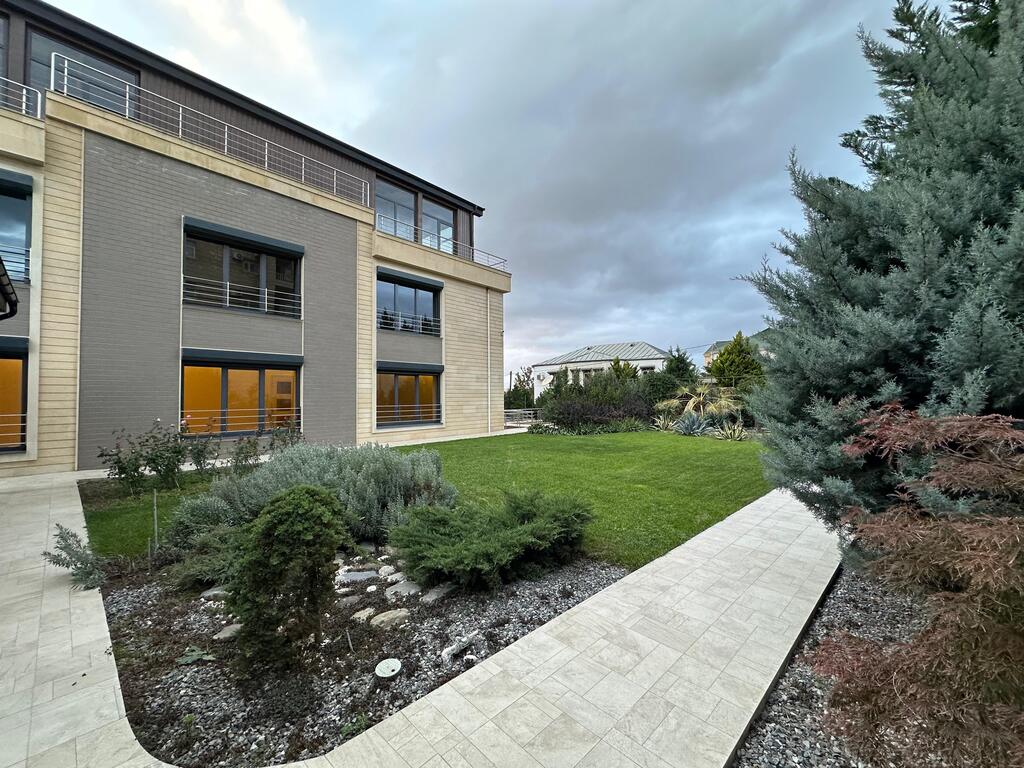 Satılır 8 otaqlı həyət evi/bağ evi 700 m² — Ev, villa, Bakı (4)