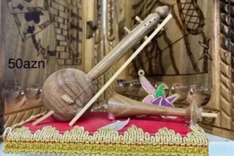 Taxta suvenir musiqi alətləri kompozisiyası - Material: təbii ağac — Bakı