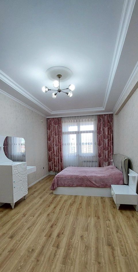 İcarəyə verilir 2 otaqlı yeni tikili 71 m² — Bakı