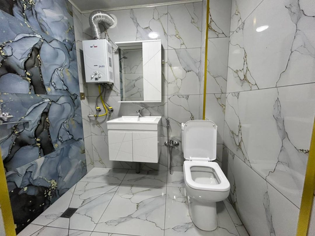 Satılır 2 otaqlı köhnə tikili 65 m² — Mənzil, Bakı (11)
