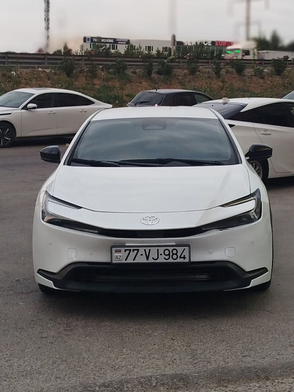 Toyota Prius: 2 l 2024 il Sedan 77-VJ-984 — Avtomobillər, Bakı