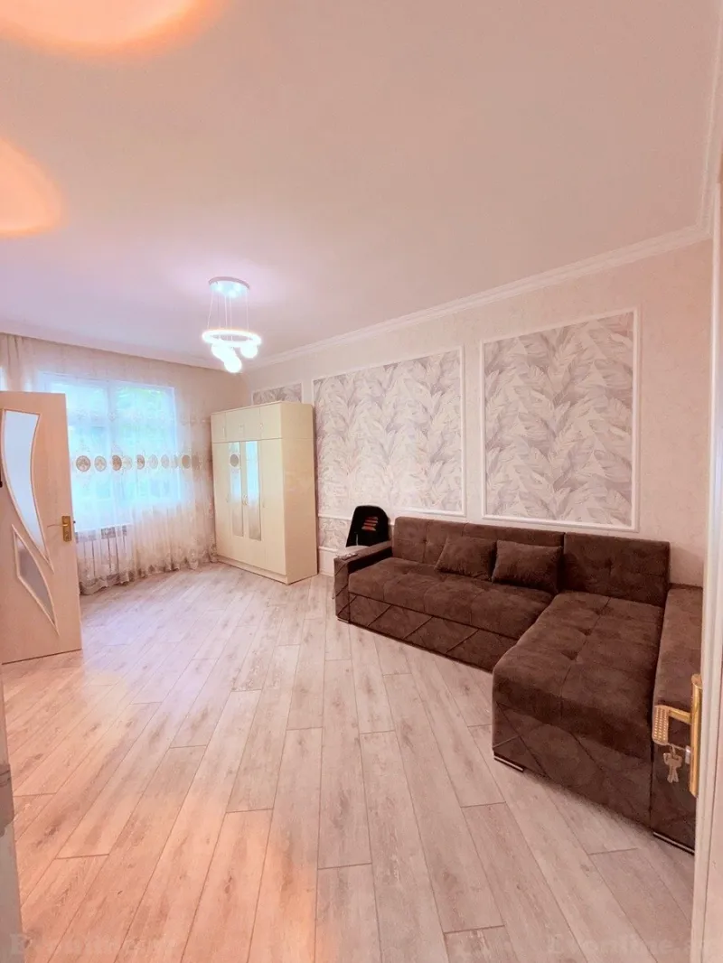 Satılır 2 otaqlı Mənzil Köhnə tikili 45 m² Bakı, Nəsimi r., 20 Yanvar m., 5-ci mikrorayon — Mənzil, Bakı (3)