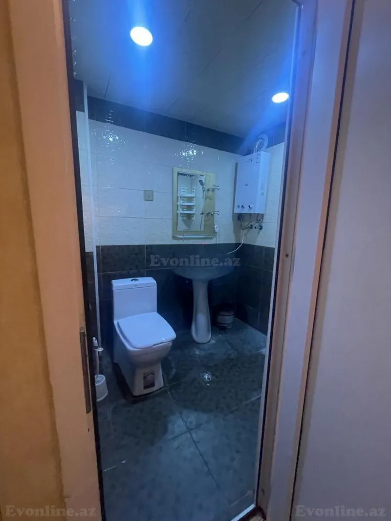 Kirayə verilir 1 otaqlı Mənzil Köhnə tikili 40 m² Bakı, Nizami r., Neftçilər m., 8-ci kilometr — Mənzil, Bakı (8)