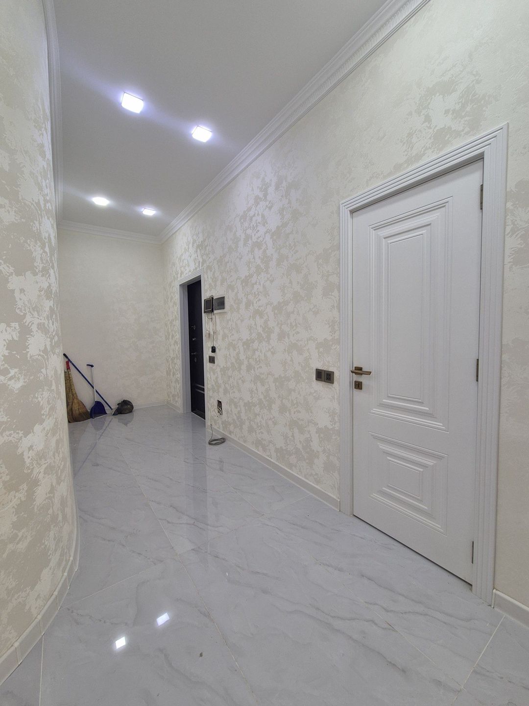 Satılır 3 otaqlı yeni tikili 130 m² — Mənzil, Bakı (7)