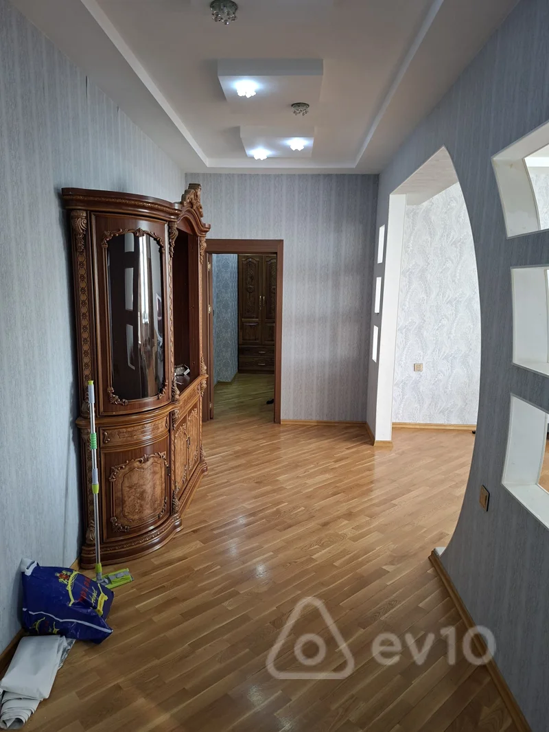 3 otaqlı mənzil, 112 m², Həmzə Babaşov küçəsi — kirayə — Mənzil, Bakı (11)