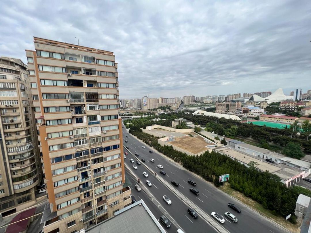 İcarəyə verilir 3 otaqlı yeni tikili 140 m² — Mənzil, Bakı (12)
