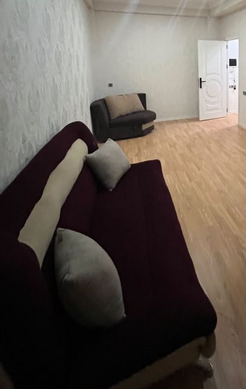 Divan iki eded 90azn birlikde qiymet sondur Masazir 2485 leli — Digah