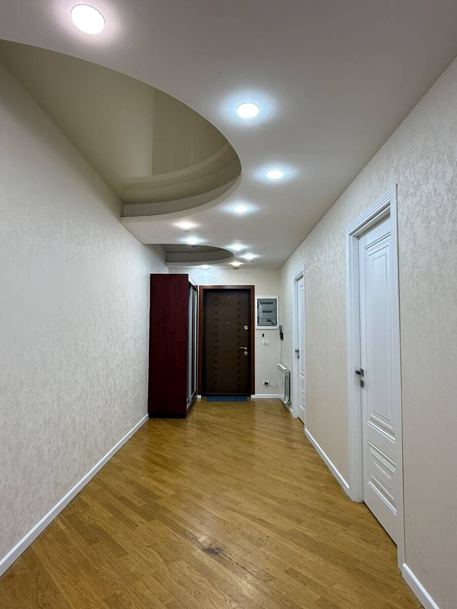 İcarəyə verilir 3 otaqlı yeni tikili 130 m² — Mənzil, Bakı (6)