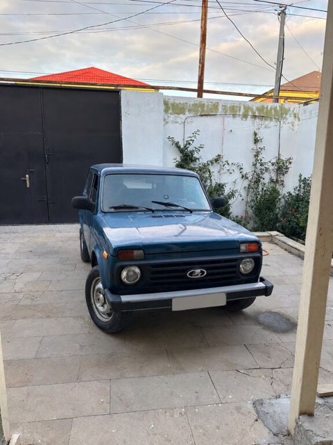 Lada (VAZ) Niva, 1.7 L, 2001 il, 144 000 km — Bakı