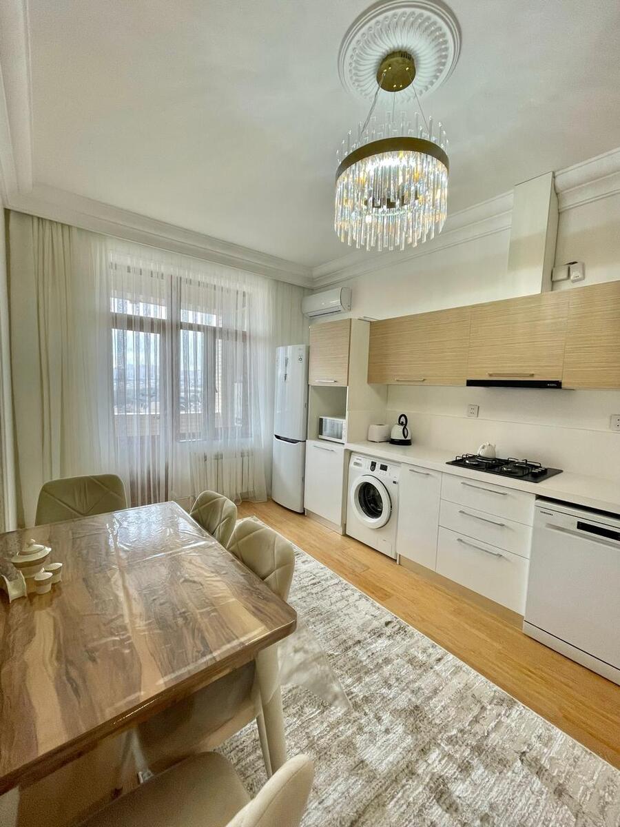 Satılır 2 otaqlı yeni tikili 111 m² — Mənzil, Bakı (6)