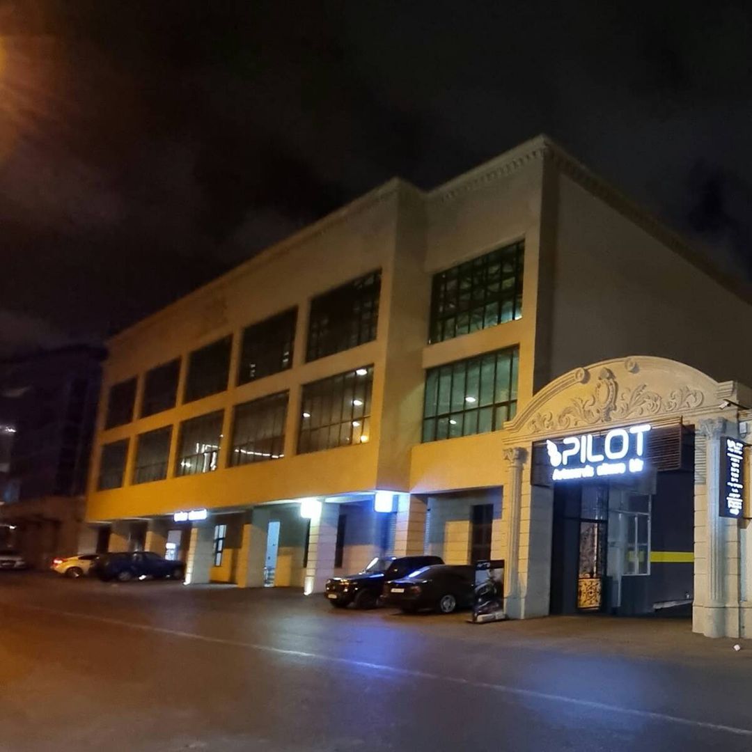 İcarəyə verilir obyekt 1700 m² — Əmlak, Bakı (9)