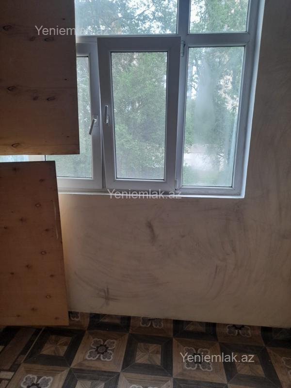 Satılır 3 otaqlı Bina evi menzil (Köhnə tikili), 65 m², 8-ci mikrorayon — Mənzil, Sumqayıt (12)