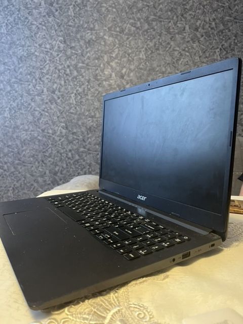 Acer noutbuk - Ekran: təxminən 15.6" geniş ekran, nazik çərçivə — Digah