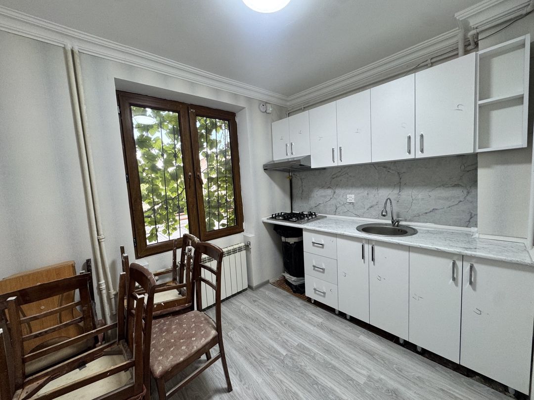 Satılır 2 otaqlı köhnə tikili 50 m² — Mənzil, Bakı (12)