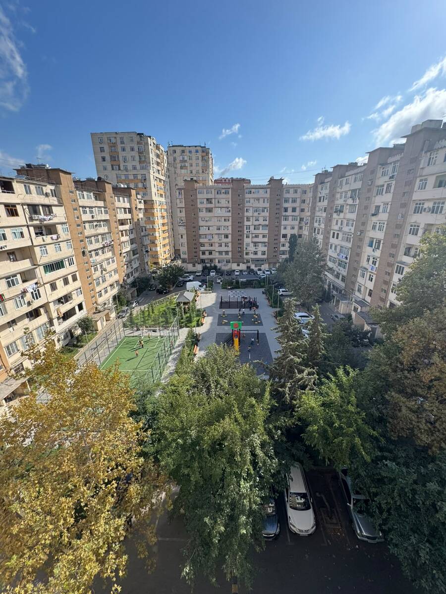Satılır 4 otaqlı köhnə tikili 110 m² — Mənzil, Bakı (8)