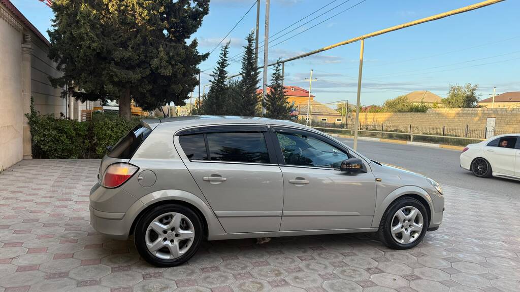 Opel Astra, 1.8 L, 2005 il, 192 251 km 50-FH-630 — Avtomobillər, Sumqayıt (5)