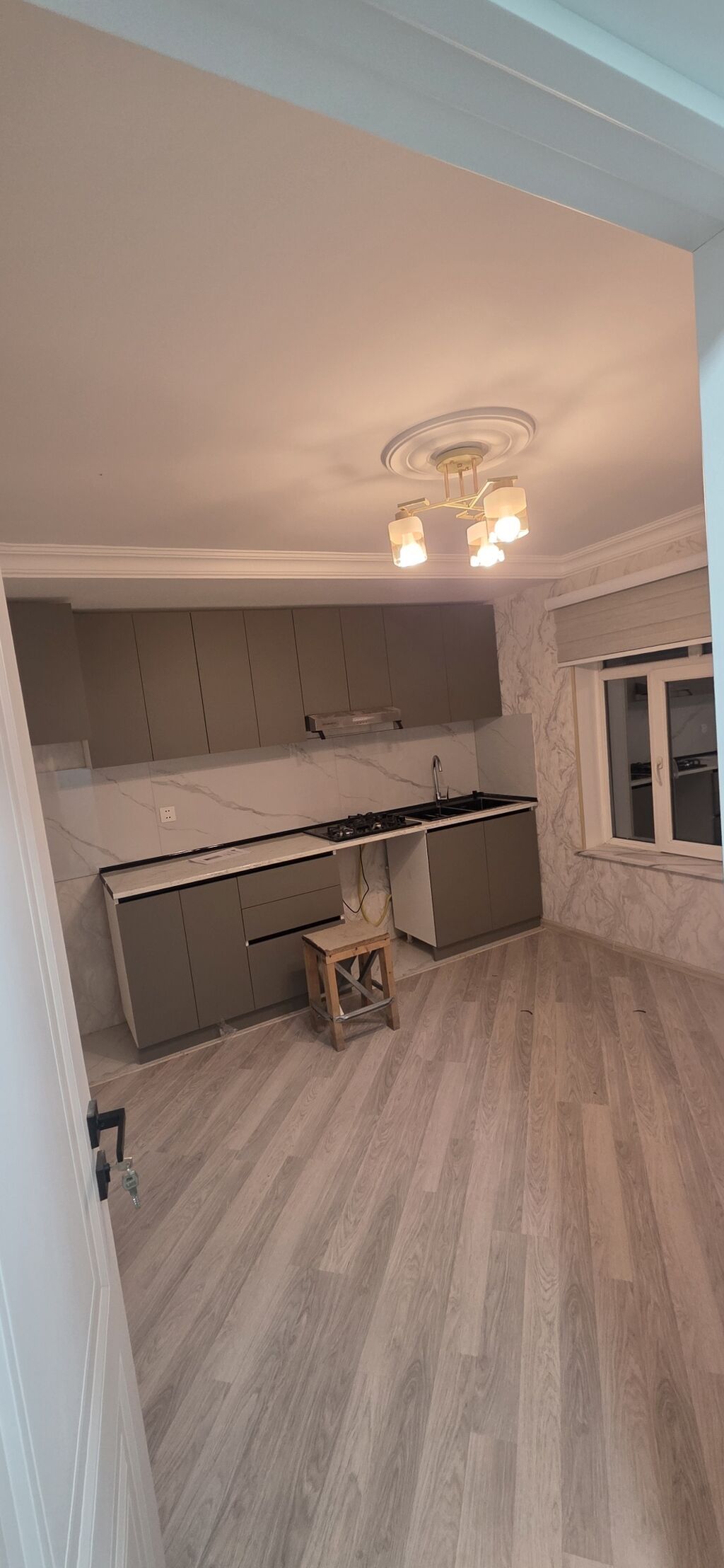 20 ci sahe Dunya market Gence tendirinin arxasında yola yaxın 2 otag 1 — Ev, villa, Bakı (5)