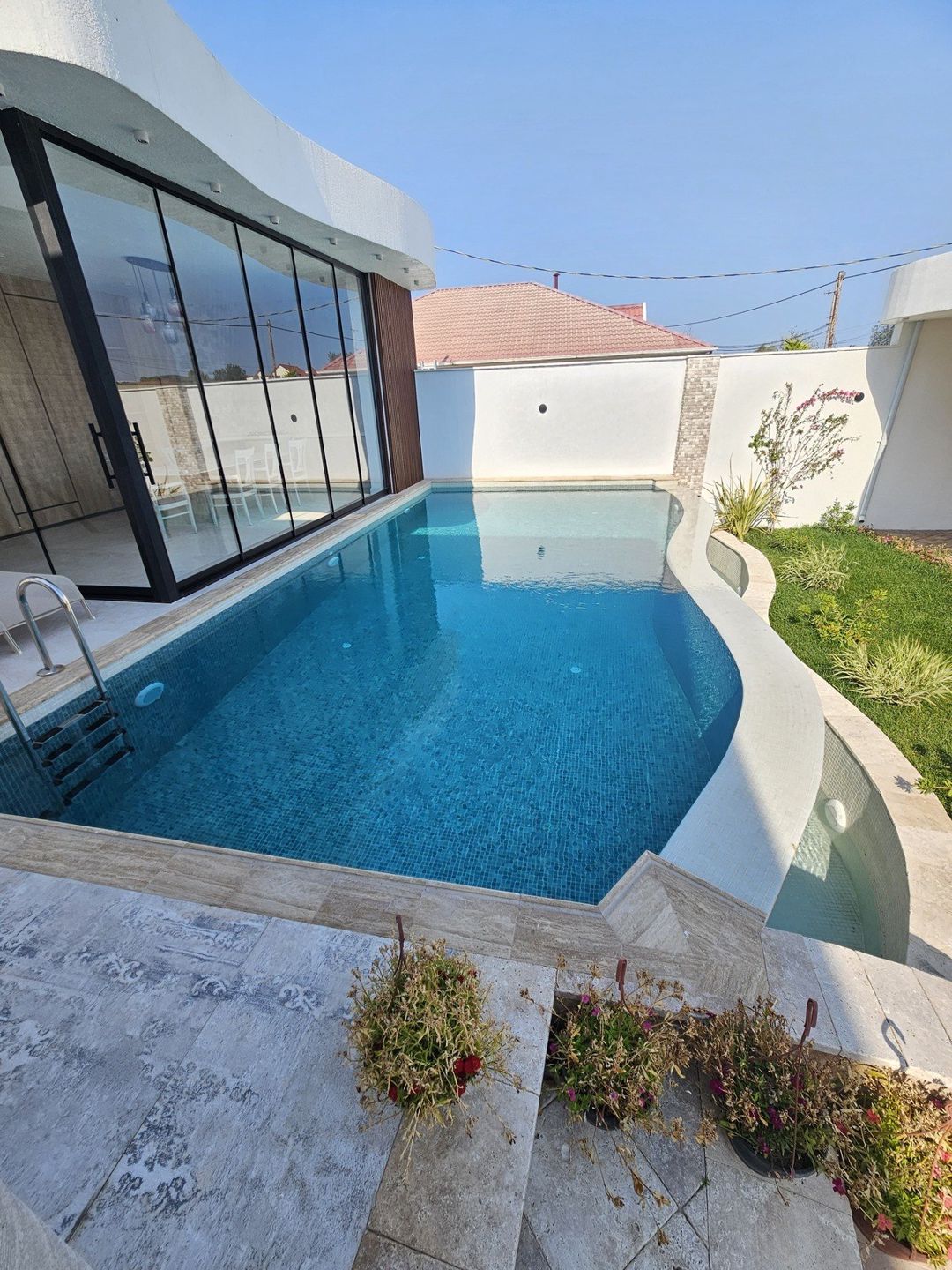 Satılır 4 otaqlı həyət evi/bağ evi 200 m² — Ev, villa, Bakı (6)