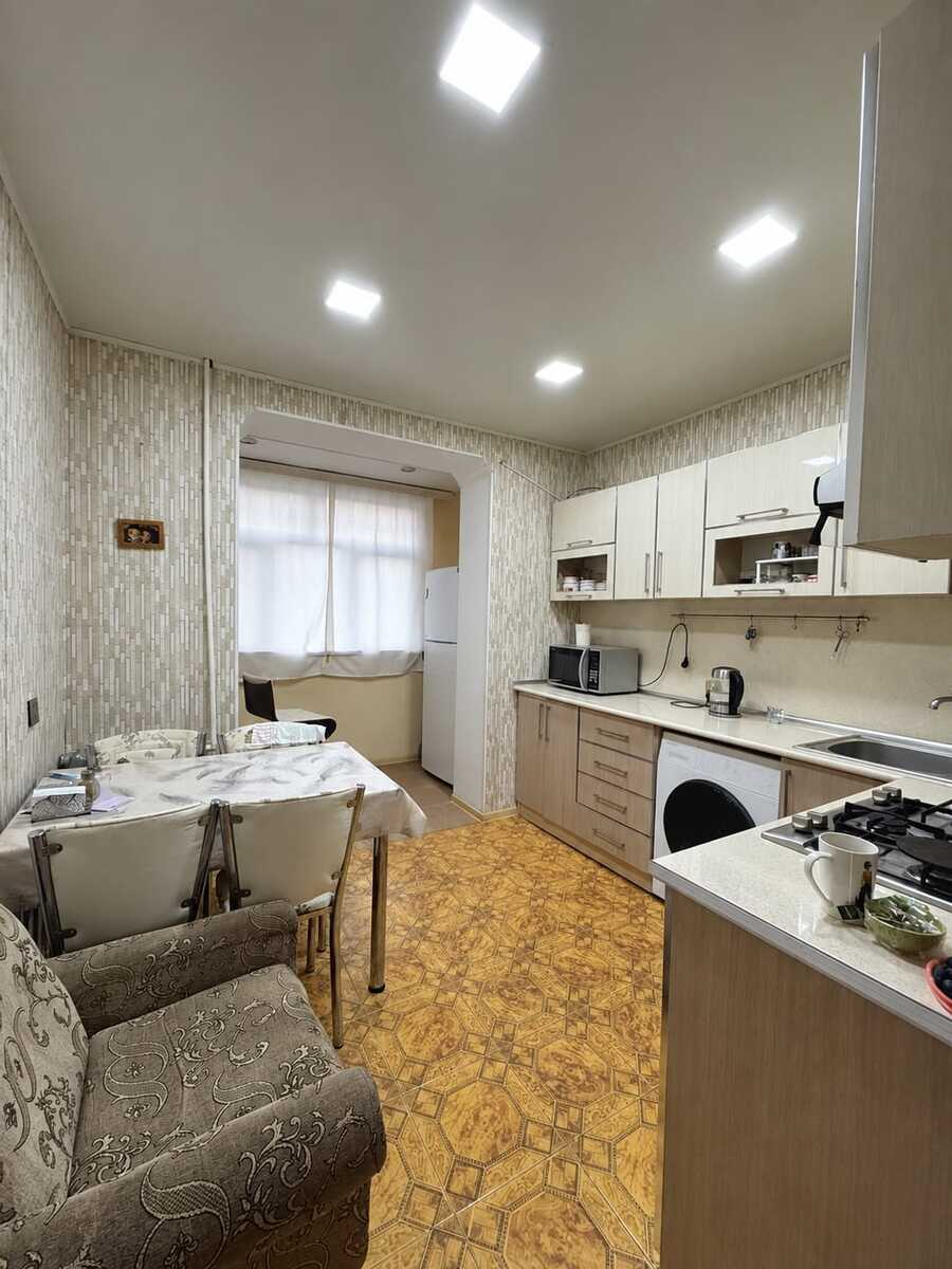 İcarəyə verilir 3 otaqlı köhnə tikili 78 m² — Mənzil, Bakı (9)