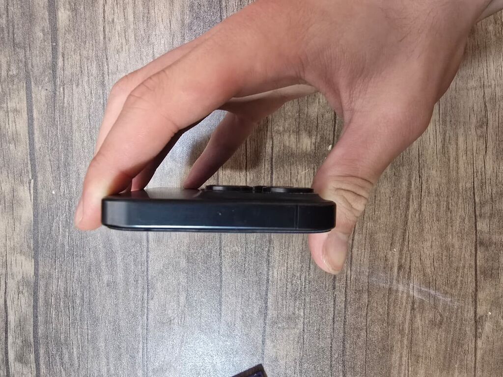 IPhone 15 Pro, Black Titanium, Face ID — Apple iPhone, Bakı (5)