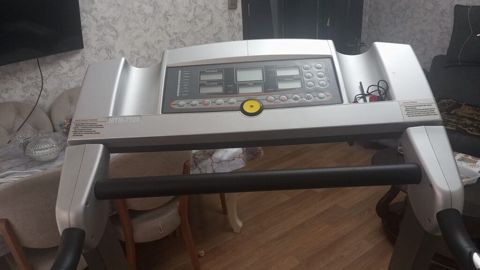 Qaçış trenajoru – MTM-7520 - Güclü, stasionar qaçış qurğusu: geniş — Gozel İnsan