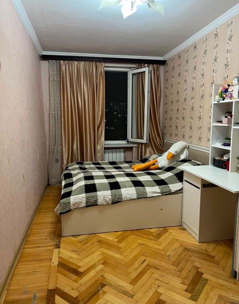 İcarəyə verilir 3 otaqlı köhnə tikili 40 m² — Bakı