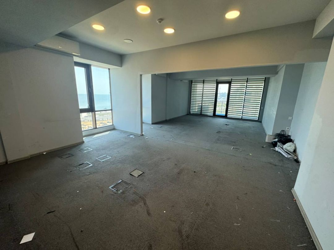 Satılır 6 otaqlı ofis 250 m² — Ofis, Bakı (4)