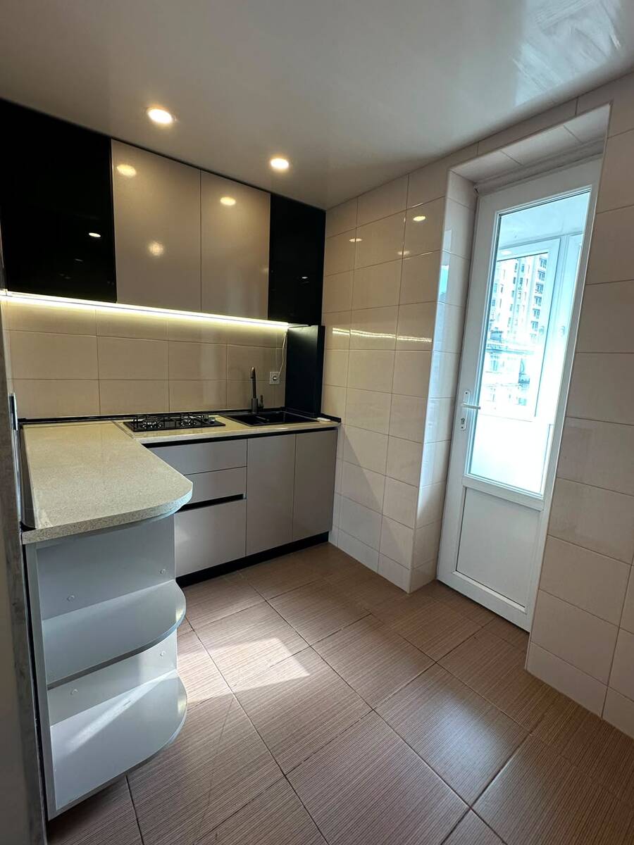 Satılır 3 otaqlı köhnə tikili 70 m² — Mənzil, Bakı (12)