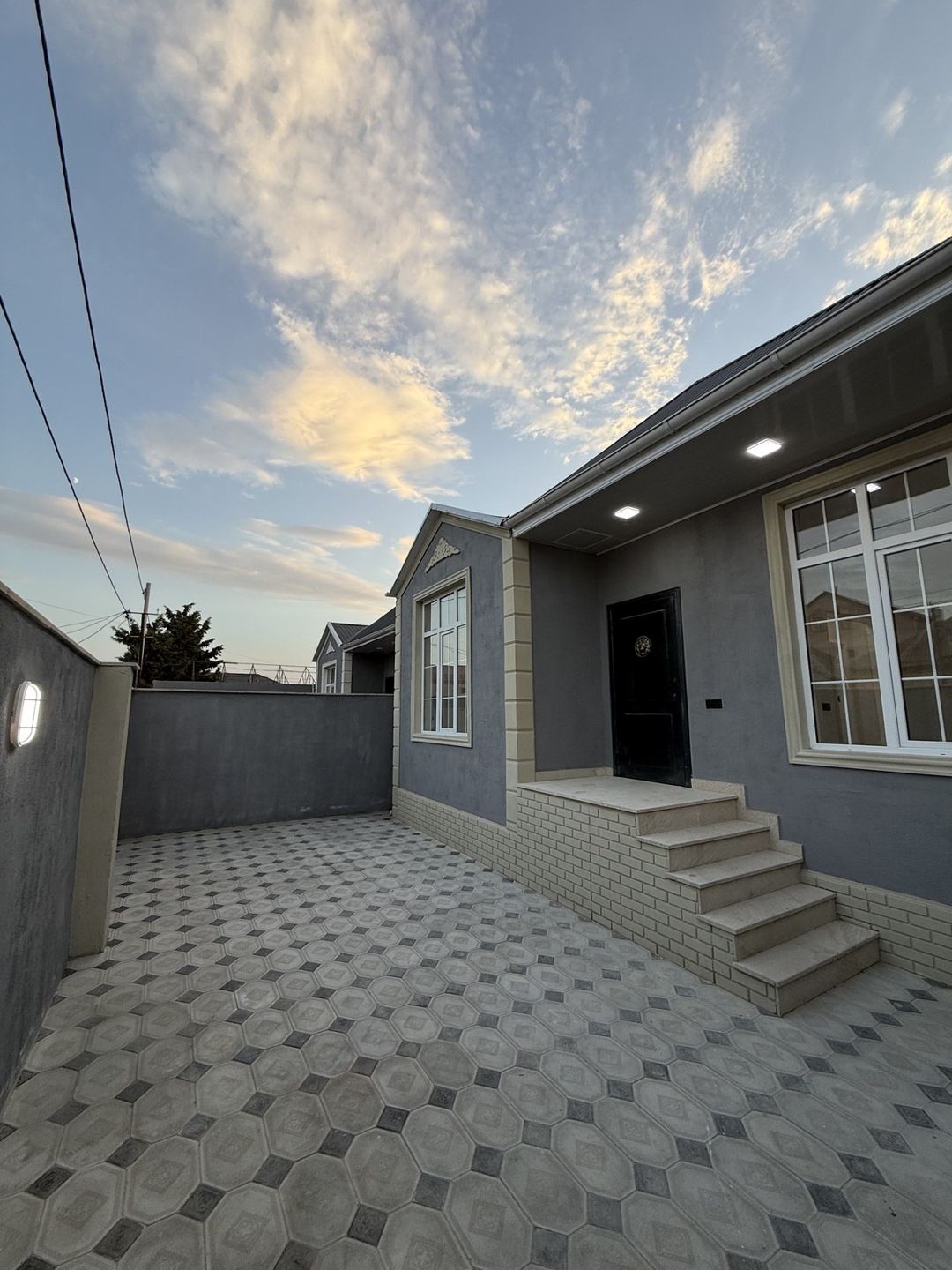 Satılır 4 otaqlı həyət evi/bağ evi 90 m² — Ev, villa, Bakı (2)
