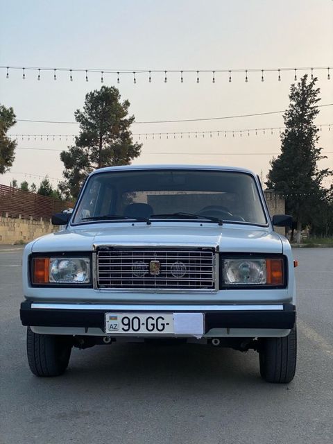 Lada (VAZ) 2107, 1.7 L, 2009 il, 90 599 km — Şirvan