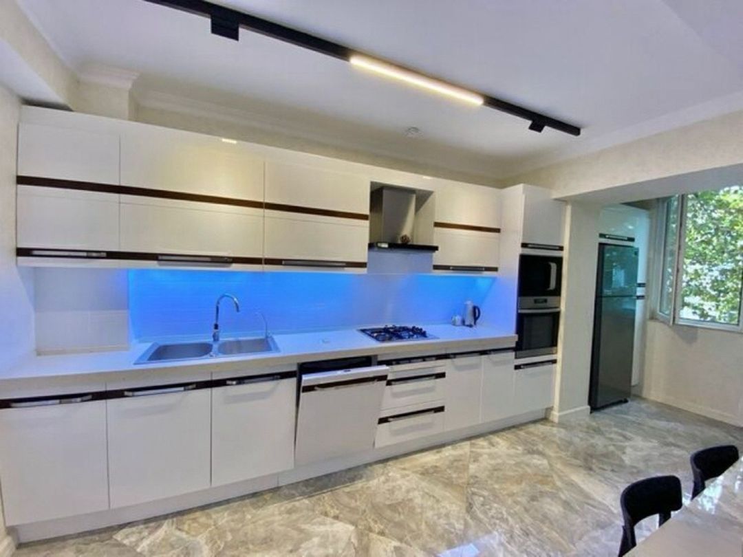 İcarəyə verilir 3 otaqlı yeni tikili 110 m² — Mənzil, Bakı (9)
