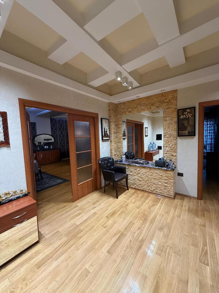 Satılır 3 otaqlı yeni tikili 191 m² — Mənzil, Bakı (7)